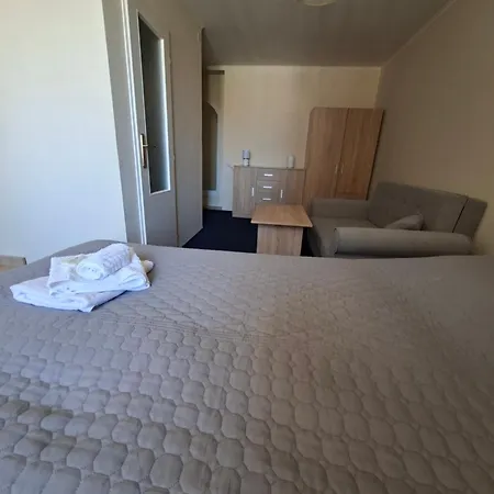 Hotel Alster 3*