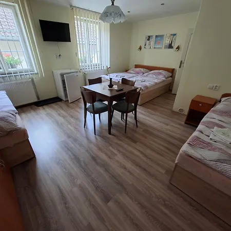 فندق Alster Jevíčko