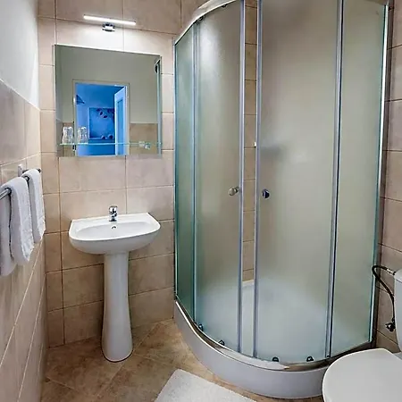 Hotell Alster 3*